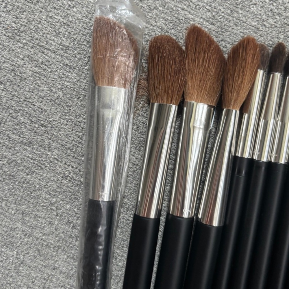 NARS 22pc Brush Set – Vintage Squirrel Hair, Rare Early 2000s Backstock japan - Picture 10 of 12